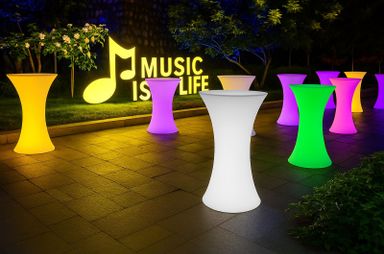 Inspirace - Svítící LED nábytek