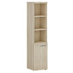 Schmale Holzschränke