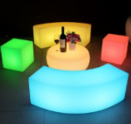 Svítící LED nábytek