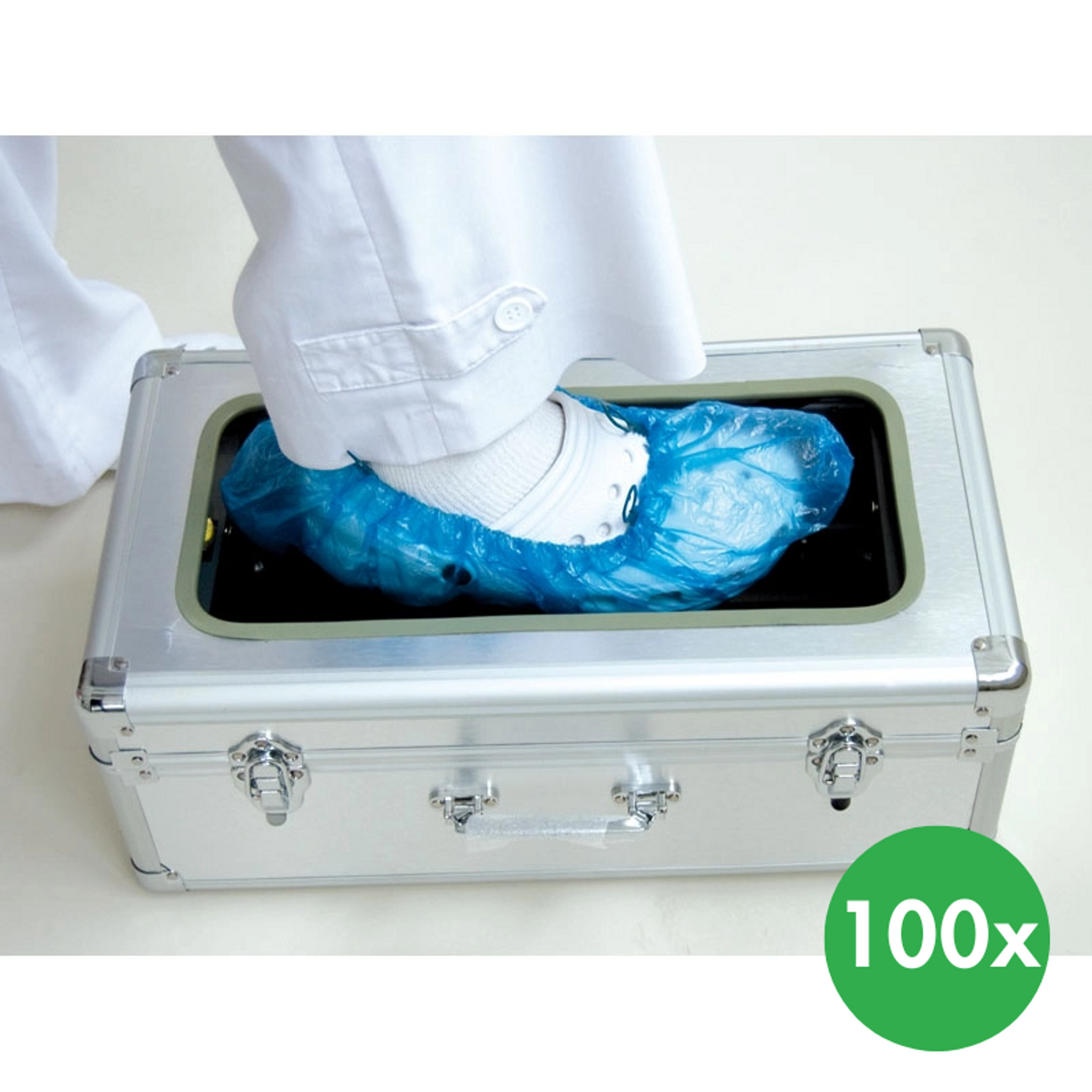 Balenie hygienických návlekov, 100 ks