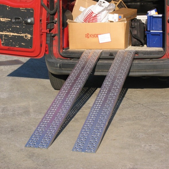 Hliníkové nájazdové rampy, pár, 1485x200 mm, 350 kg