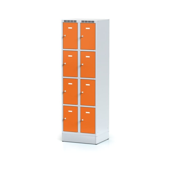 Šatní skříňka na soklu s úložnými boxy, 8 boxů, oranžové dveře, cylindrický zámek