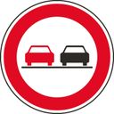Dopravná značka – Zákaz predbiehania