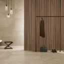 Drevený akustický panel, 2400 x 600 mm, čierny podklad, orech