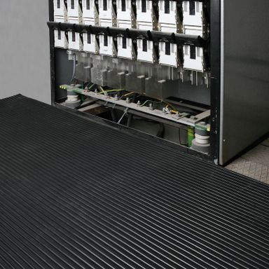 Elektroizolační průmyslová podlahovina, role 10 m