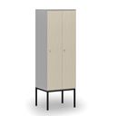 Holzspind S4 mit Beinen, 2 Abteile, 1871 x 600 x 500 mm, zerlegt, Zylinderschloss, grau/Birke