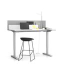Kancelársky stôl SINGLE LAYERS, posuvná vrchná doska, s prepážkami, nastaviteľné nohy, biela / sivá