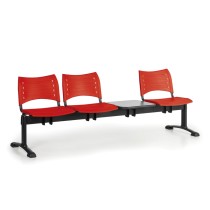 Kunststoff-Wartezimmerbank, Traversenbank VISIO, 3-sitzer + Tisch, rot, schwarze Füße