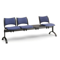 Ławka do poczekalni tapicerowana SMART, 3 siedzenia + stołek, czarny, czarne nogi