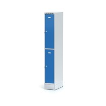 Metallspind auf Sockel mit Aufbewahrungsboxen, 2 Boxen, blaue Tür, Zylinderschloss