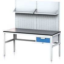Nastavitelný dílenský stůl MECHANIC II s perfopanelem a policemi, 1 zásuvkový box na nářadí, 1600x700x745-985 mm, šedá/modrá