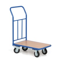 Plošinový vozík s výplní madla