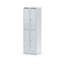 Metalowa szafka skrytkowa na cokole, 4 schowki, 1920 x 600 x 500 mm, zamek cylindryczny, drzwi szare