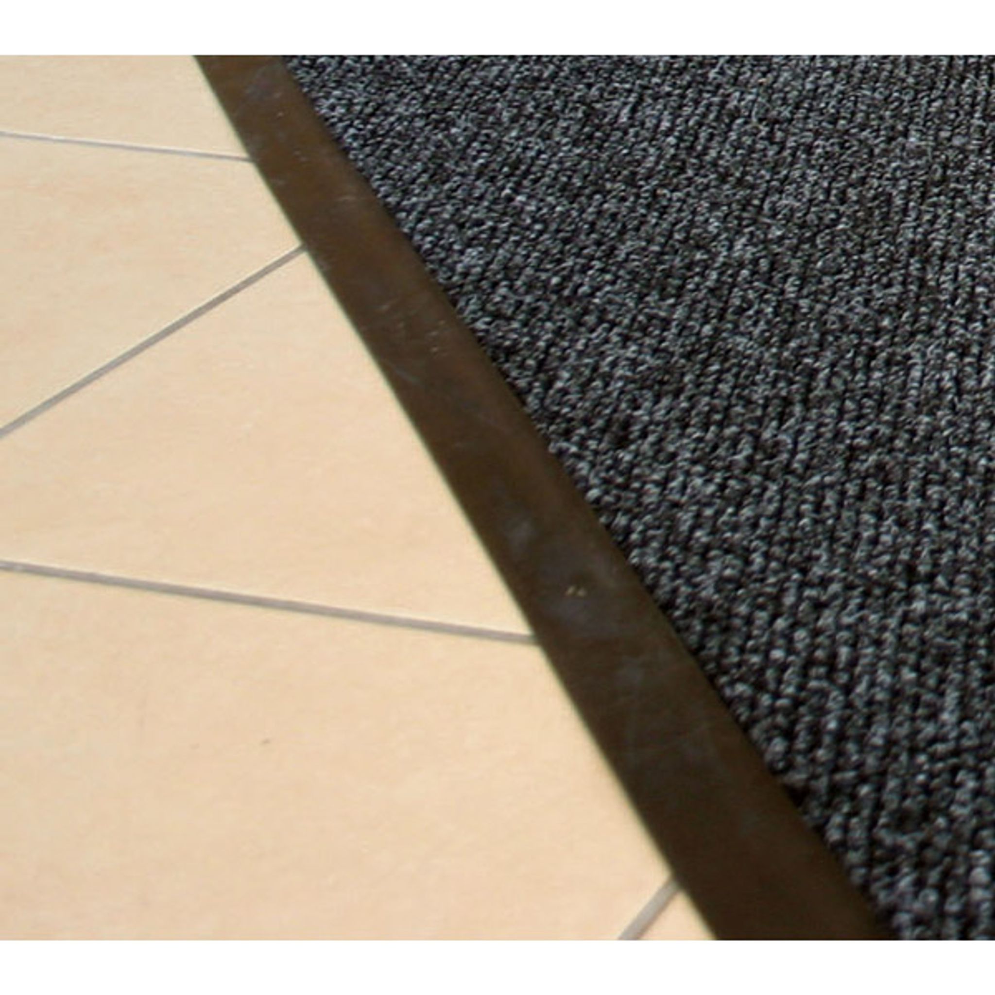 Nábehová PVC hrana pre kobercovú rohož (119080 - 119081), čierna