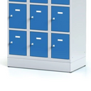 Šatní skříňka s úložnými boxy na soklu, 15 boxů, 1920 x 900 x 500 mm, cylindrický zámek, tmavě šedé dveře