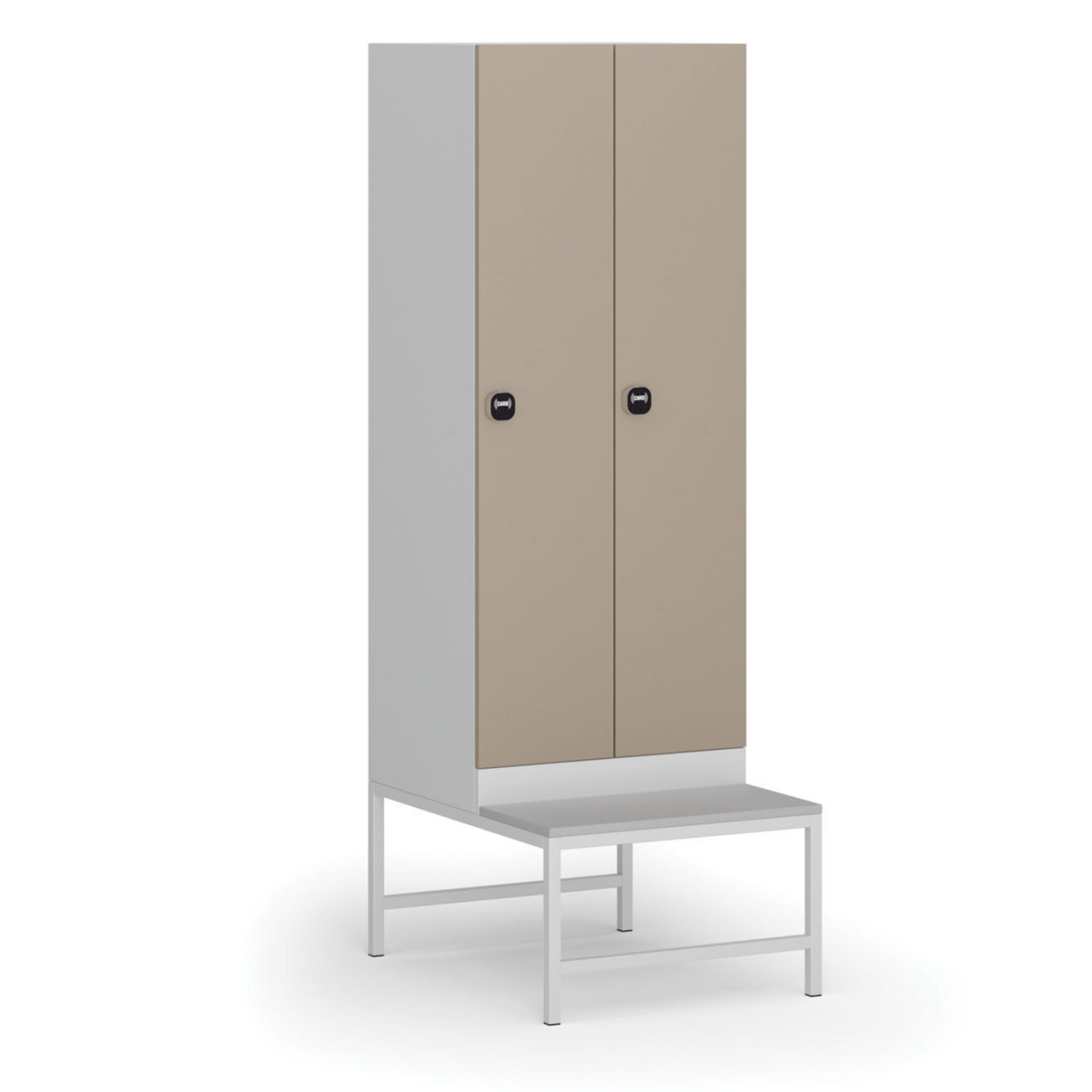 Šatníková skrinka S1 s lavičkou, 2 oddiely, 1875 x 600 x 500/800 mm, zámok s čítačkou RFID kariet, béžové dvere