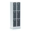 Šatníková skrinka S6 na sokli s úložnými boxami, 6 boxov, 1920 x 600 x 500 mm, otočný zámok, tmavosivé dvere