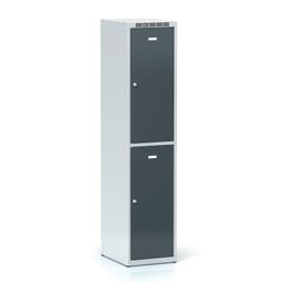 Šatníková skrinka S6 s úložnými boxami, 2 boxy, 1800 x 400 x 500 mm, cylindrický zámok, tmavosivé dvere