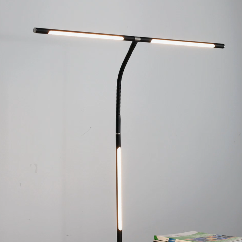Fotografia produktu: Stolná LED lampa NOX, svorka, diaľkové ovládanie