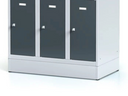 Szafka skrytkowa S6 na cokole, 9 schowków, 1920 x 900 x 500 mm, zamek obrotowy, drzwi szare