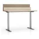 Kancelársky pracovný stôl SINGLE LAYERS s prepážkamipracovný stôl SINGLE LAYERS s prepážkami, nastaviteľné nohy, dub prírodný / dub morený