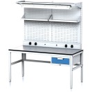 Nastaviteľný dielenský stôl MECHANIC II, perfopanel, polica, osvetlenie, 1 zásuvkový box na náradie, 1600x700x745-985 mm, sivá/modrá