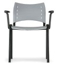 Plastová stolička SMART - chrómované nohy s podpierkami rúk, čierna