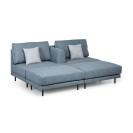 Sofa MICHELLE, niebieska z szarymi poduszkami