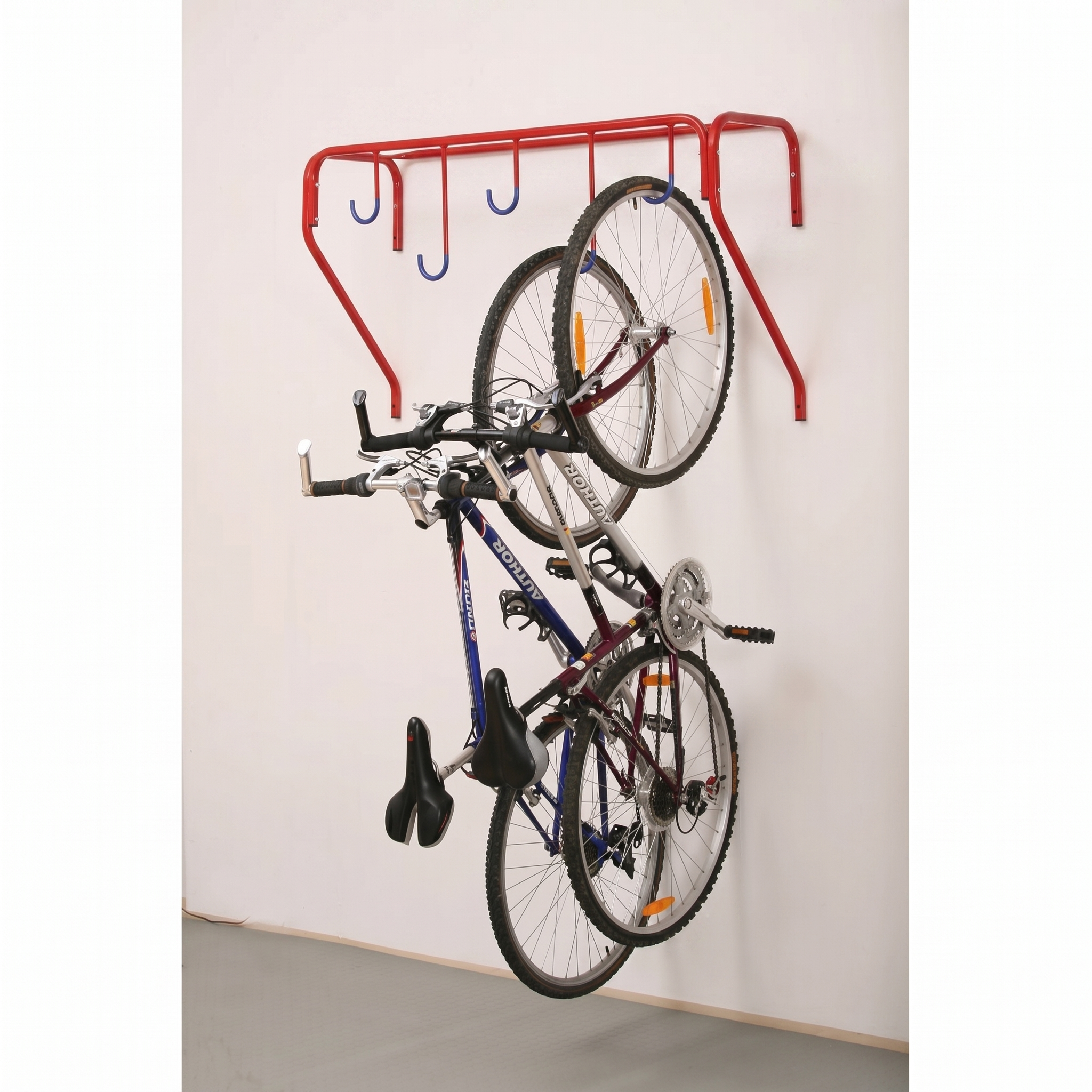 Vešiak na bicykle na stenu, 5 miest
